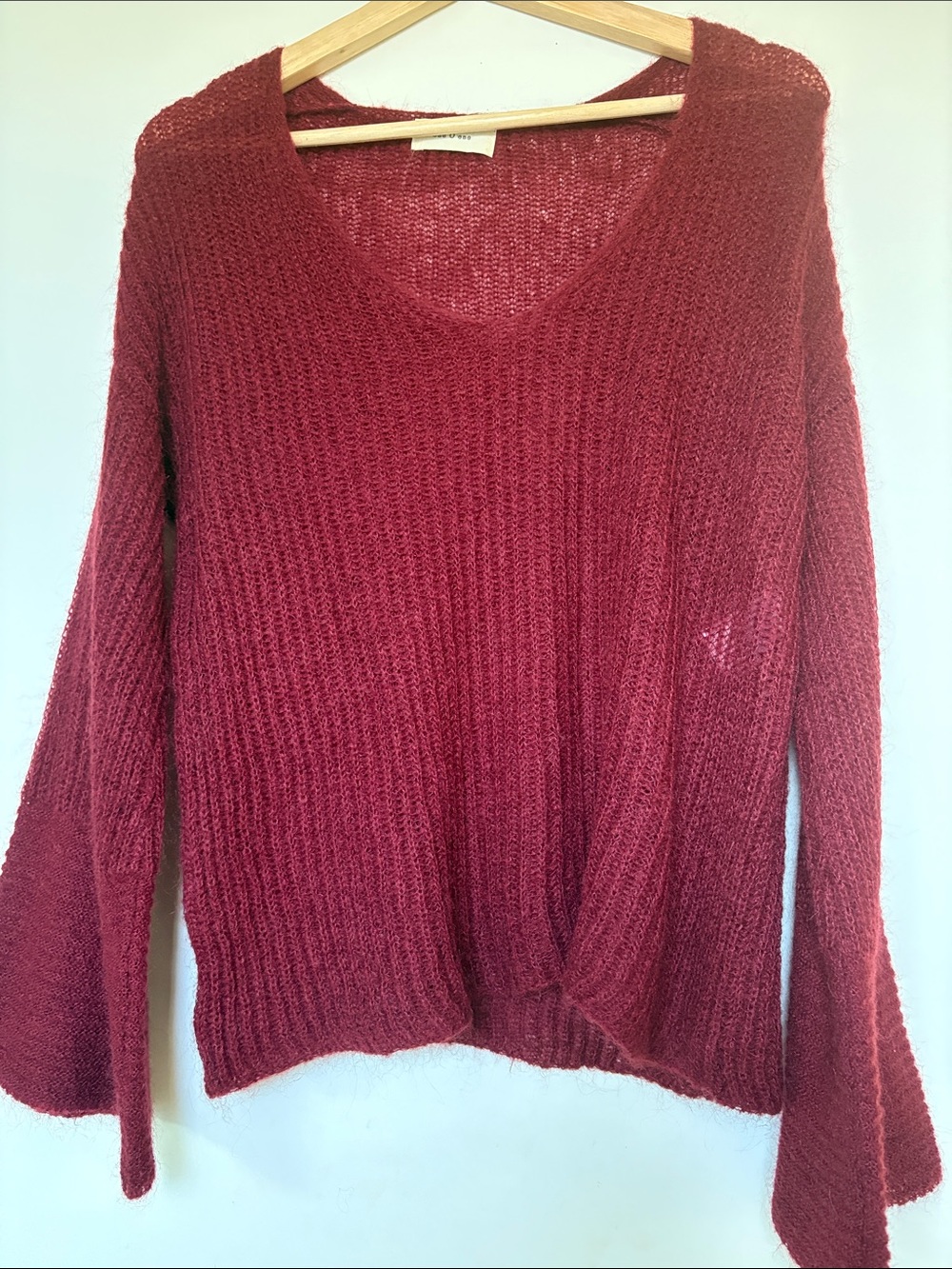 ese O ese Mohair Blend Sweater Burgundy Maroon V Neck Lightweight Knit
